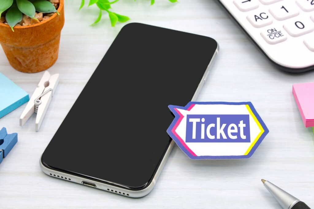スマホで小浜島フェリーをWeb予約するイメージ
