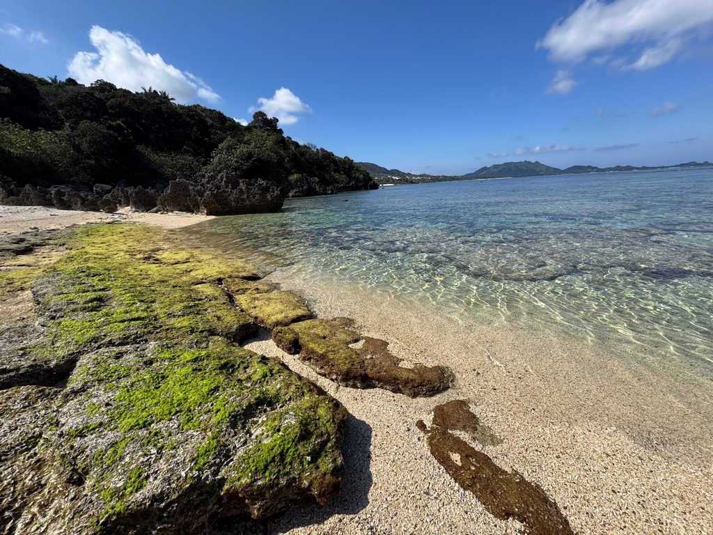 米原ビーチの環境保全と安全な海遊びのために設置された利用ルール